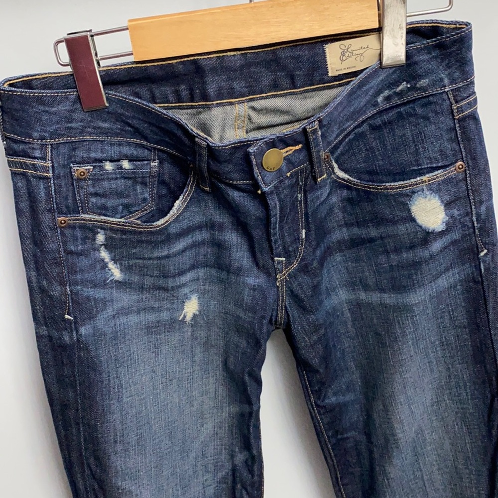 Limited Edition Gap Jeans Dark Denim Distressed